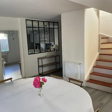 Ferienhaus Maison Au Calme A Entre Et Provence *